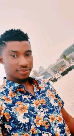 Samuel Adeleke photo