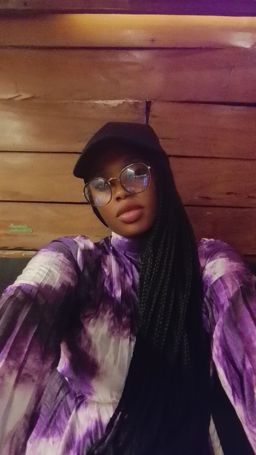 Hannah Oludare photo