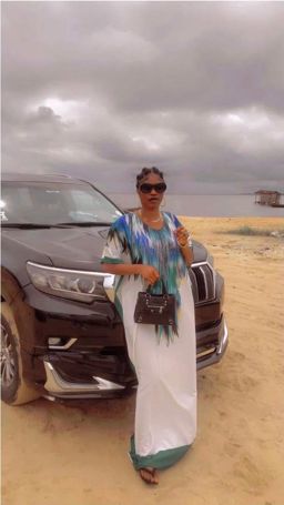 Vivian Oritseadewemi photo