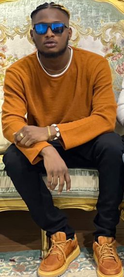 Kelvin Onyesom photo
